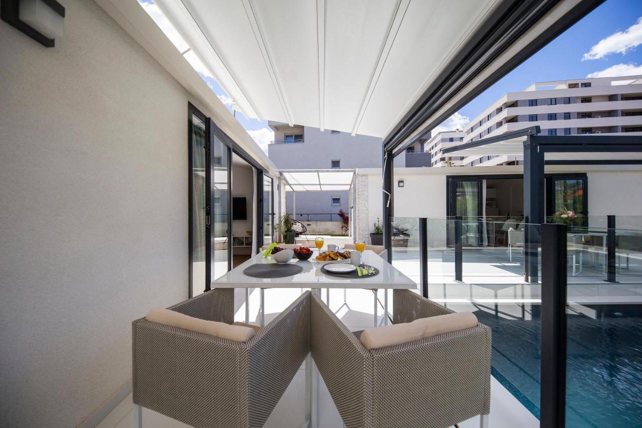 First Apartment Zadar Exterior foto