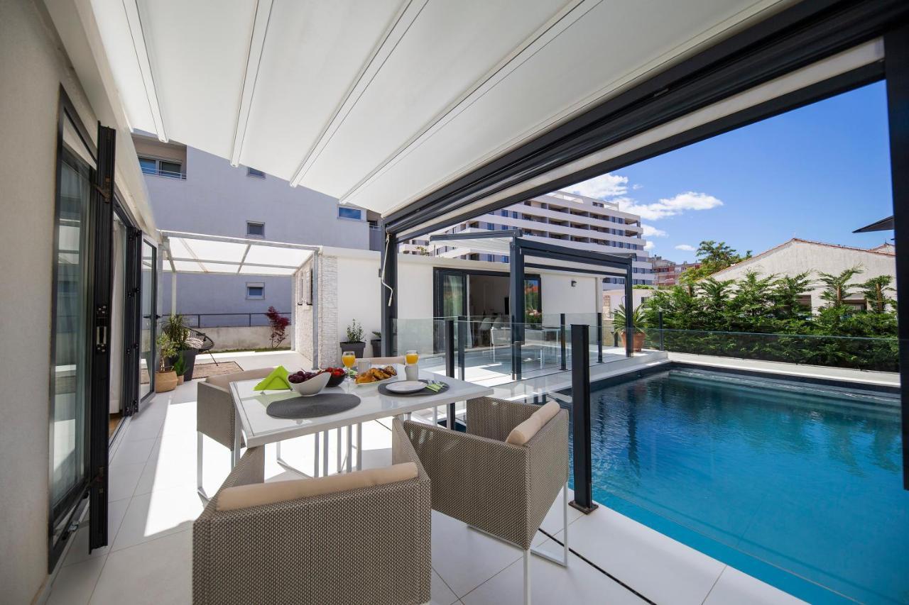 First Apartment Zadar Exterior foto