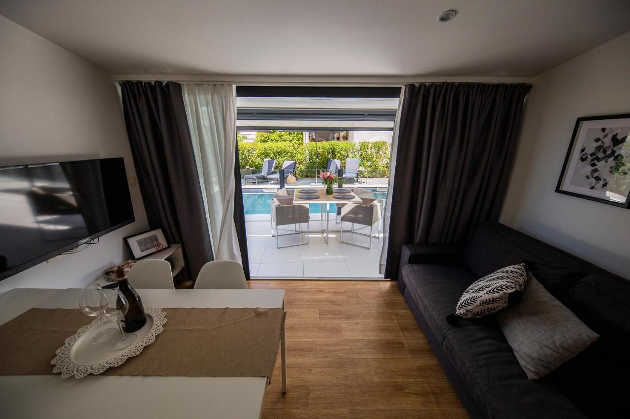 First Apartment Zadar Exterior foto