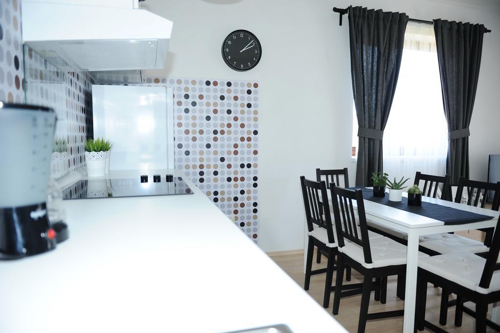 First Apartment Zadar Exterior foto
