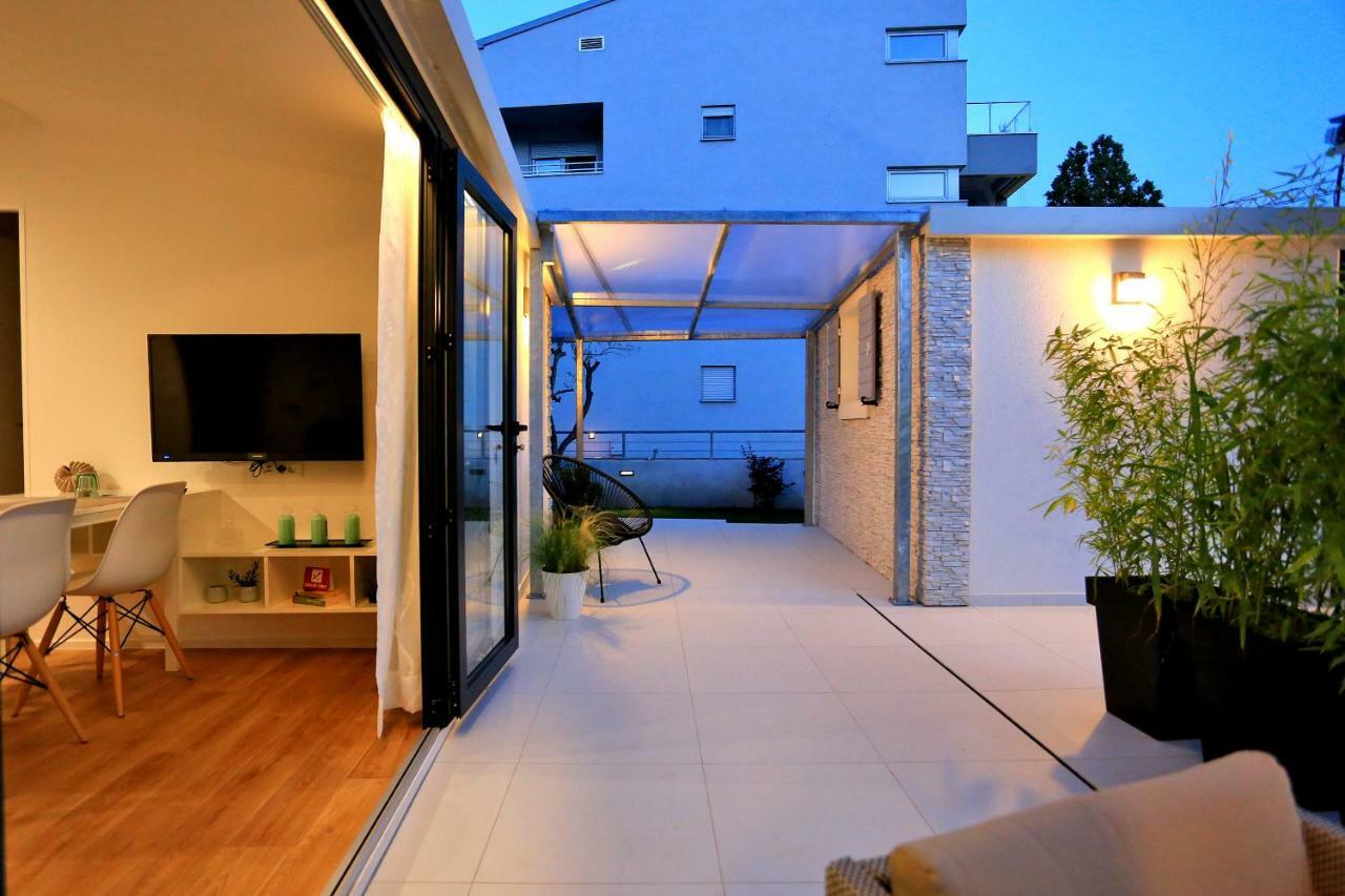First Apartment Zadar Exterior foto